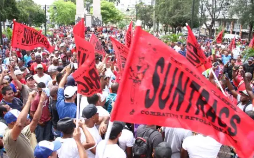 Tapia: “El presidente lo ha hecho bien, se necesita una mano firme”