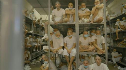 Bukele endurece su guerra antipandillas con la cadena perpetua en El Salvador