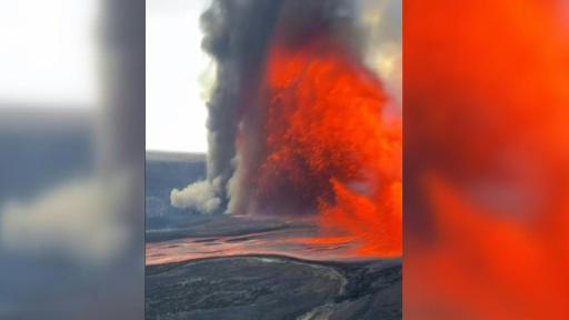 Fuentes de lava brotan del volcán Kilauea de Hawái, que se acerca a un año de erupción