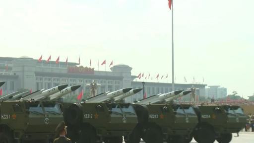 Drones, misiles de gran tamaño y armas láser: esto reveló China en su gran desfile militar