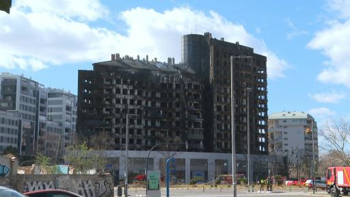 En minutos, nos habíamos quedado sin nada, lamentan los supervivientes de Valencia