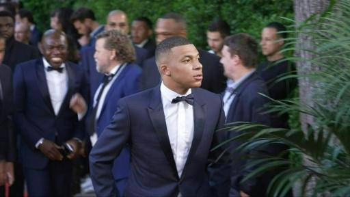 Mbappé es investigado por violación en Suecia, según medios locales