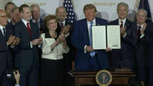 Los líderes de la IA prometen autorregularse tras reunión con Trump