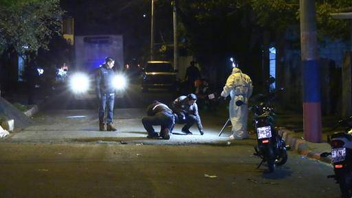 Suben a siete los muertos en un ataque armado en Ecuador