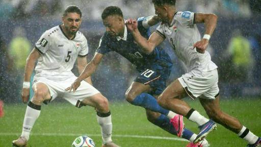 Mbappé clasifica a Francia a 16vos y sigue a la caza de Messi