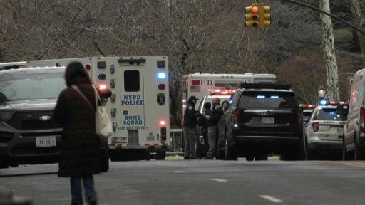 Acusan de terrorismo a dos detenidos por el lanzamiento de un explosivo en una protesta en Nueva York