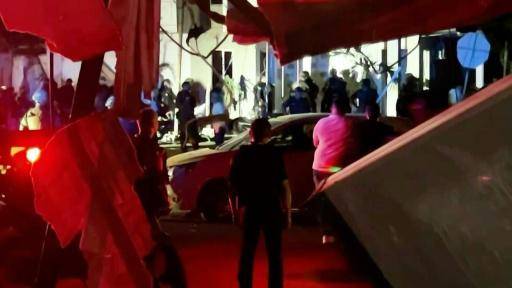 Un coche bomba contra una estación de policía de Colombia deja un muerto y 11 heridos