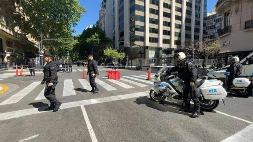 Amenazas de bomba contra embajadas de Israel y Estados Unidos en Argentina