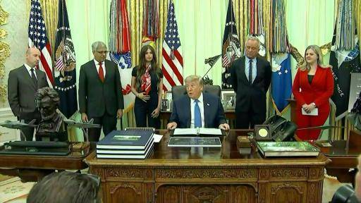 La ofensiva de Trump contra las vacunas contradice la evidencia científica, afirma la OMS
