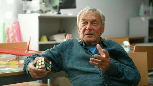 Erno Rubik, medio siglo a la sombra del célebre cubo