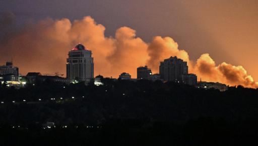 Al menos un muerto por intensos bombardeos rusos en Kiev