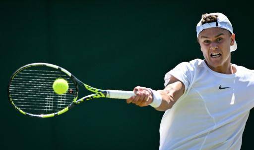 Carballés cede ante Rune y se despide de Wimbledon