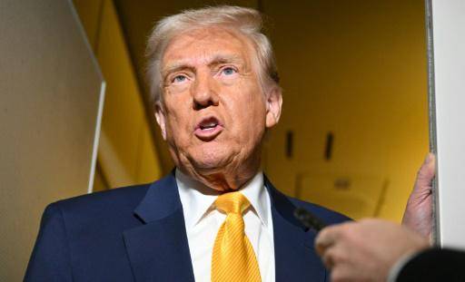 El presidente estadounidense Donald Trump ha sido acusado de falta de transparencia con respecto a su estado de salud.