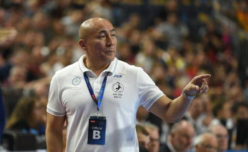 El entonces entrenador del Kielce, Talant Dujshebaev, en un partido por el tercer puesto de la Liga de Campeones de balonmano contra el Barça Lassa, en la ciudad alemana de Colonia, el 2 de junio de 2019