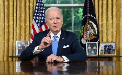El presidente de Estados Unidos Joe Biden pronuncia un discurso en la Casa Blanca el 2 de junio de 2022