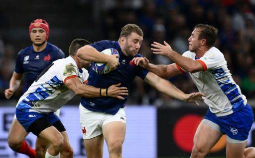 Festín de Francia ante Namibia en Mundial de rugby, pero preocupa Dupont