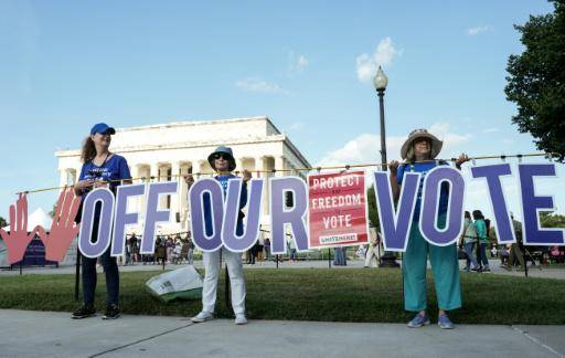 Arrancan las legislativas en EEUU con el voto por correo en Carolina del Norte