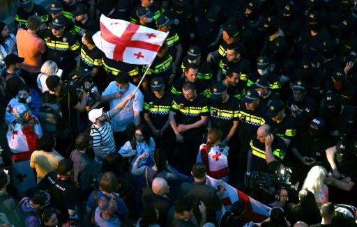 Nueva manifestación masiva en Georgia contra la ley de influencia extranjera