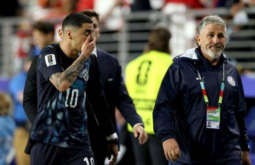 Ecuador tumba a Alemania y se mete en 16avos; Japón rival de Brasil