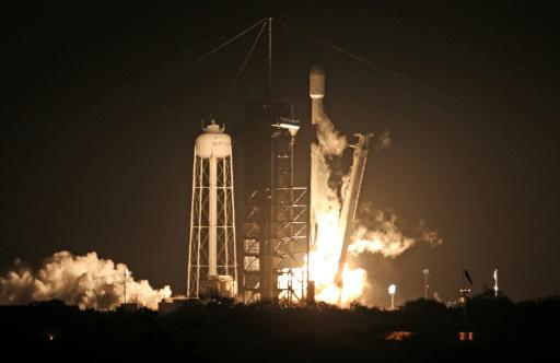 Una empresa privada de EEUU intenta posarse en la Luna