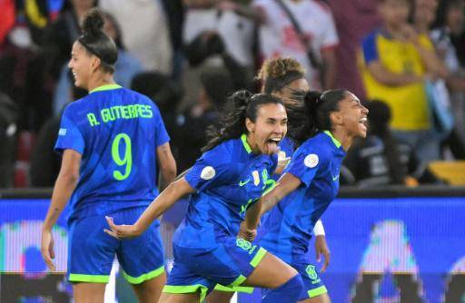 Brasil levanta su novena Copa América femenina al dominar a Colombia en los penales