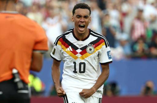 Disfunción neurológica de Musiala, un drama para el presidente de honor del Bayern