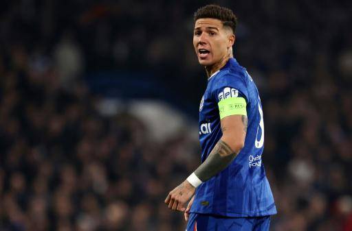 El centrocampista argentino y capitán del Chelsea Enzo Fernández durante el partido de octavos de final de la Liga de Campeones frente al PSG, en Stamford Bridge (Londres), el 17 de marzo de 2026