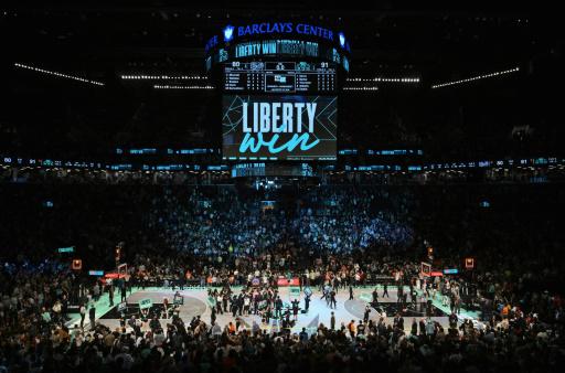 El NY Liberty asalta Brooklyn, símbolo del baloncesto femenino estadounidense de moda