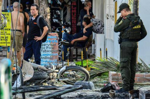 Un coche bomba contra una estación de policía de Colombia deja un muerto y 11 heridos