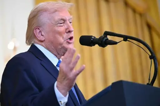 Trump ordena bloqueo naval total de buques petroleros venezolanos