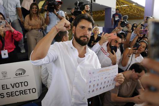 El tribunal electoral de Ecuador inhabilita a un candidato a la presidencia