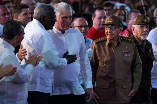 Cuba elimina el límite de 60 años de edad para los candidatos presidenciales