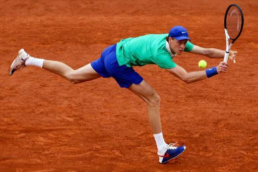 Jannik Sinner conforma dueto de cante lírico con Andrea Bocelli