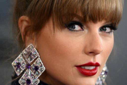 Taylor Swift lanza su nuevo disco The Tortured Poets Department