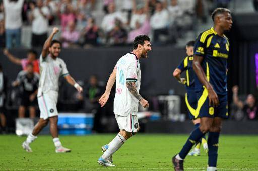 Messi anota, pero el Inter Miami solo empata con el líder Nashville