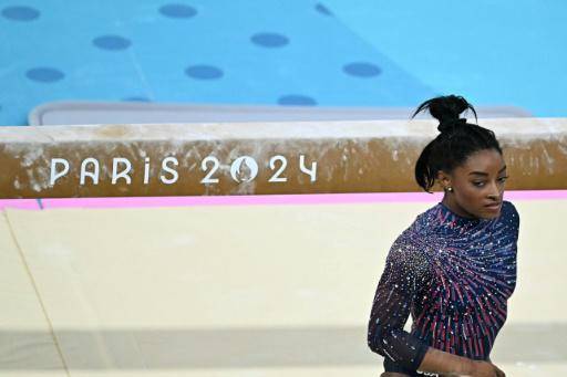 Simone Biles, en plena forma durante su entrenamiento en París
