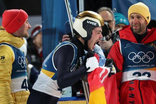 El alemán Raimund, oro olímpico de saltos de esquí en trampolín normal