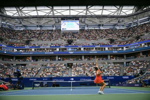 Sabalenka sigue firme en el US Open; Alcaraz ante su primera prueba