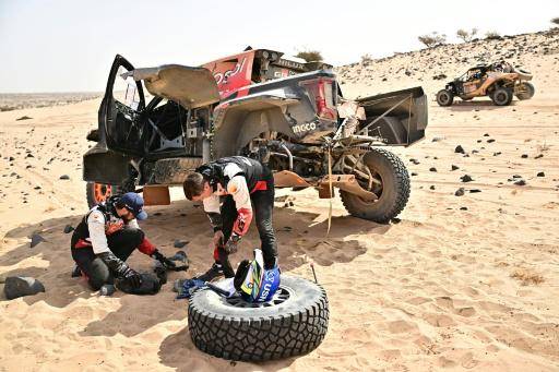 Nani Roma recupera tiempo en el Dakar, pero Al-Attiyah conserva el liderato