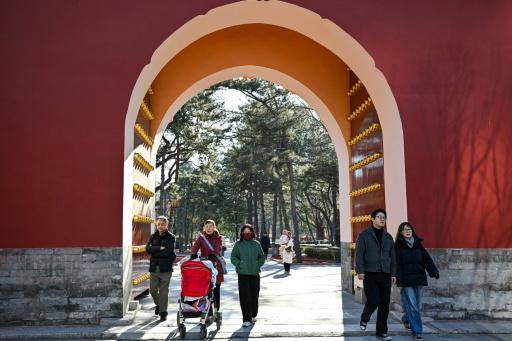 Parejas chinas evitan tener hijos pese a la campaña para impulsar la natalidad