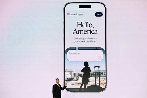 Nuevo chatbot del gobierno de EEUU contradice a Trump y luego modera sus respuestas