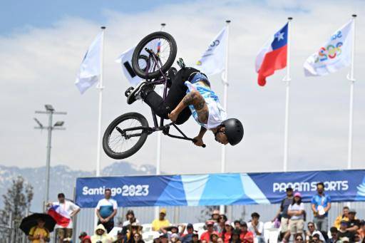 Argentino José Torres, en BMX freestyle, gana último oro de Santiago-2023