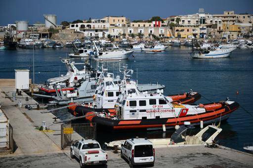La Cruz Roja toma las riendas de un funesto centro de migrantes en Lampedusa