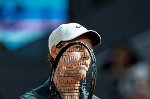 Jannik Sinner durante su victoria ante Rafa Jódar en cuartos de final del Masters 1000 ATP de Madrid, el 29 de abril de 2026