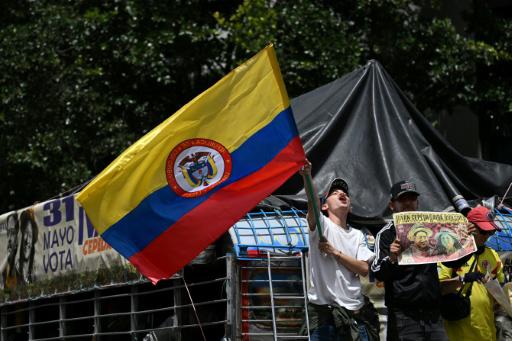 Ni un paso atrás, advierten trabajadores de Colombia ante el eventual retorno de la derecha