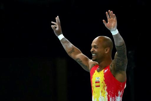 China adelanta a Japón en la clasificación de gimnasia masculina