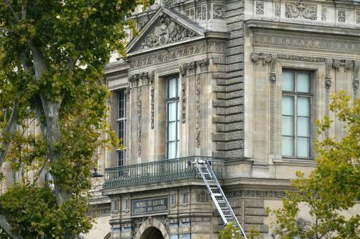 El Louvre cierra este lunes por una huelga de su personal