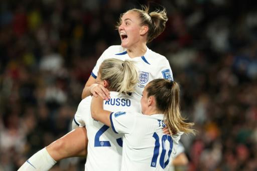 Australia e Inglaterra reviven su vieja rivalidad en el Mundial femenino