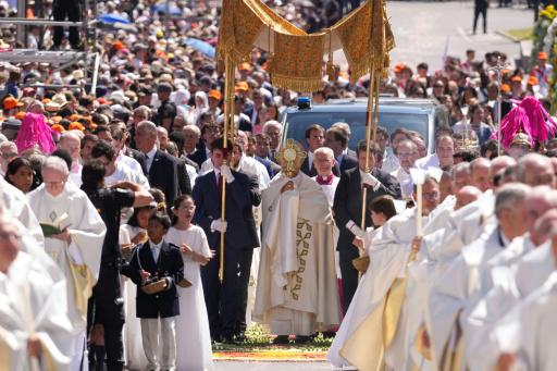 El papa León XVI ofició una misa ante más de 1,2 millones de fieles en Madrid