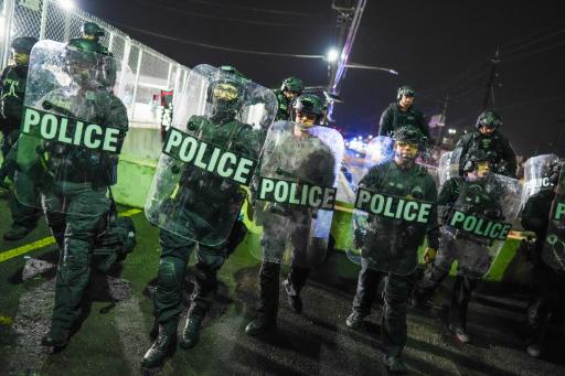 La Corte Suprema da un espaldarazo a la política migratoria de Trump y permite deportación de haitianos
